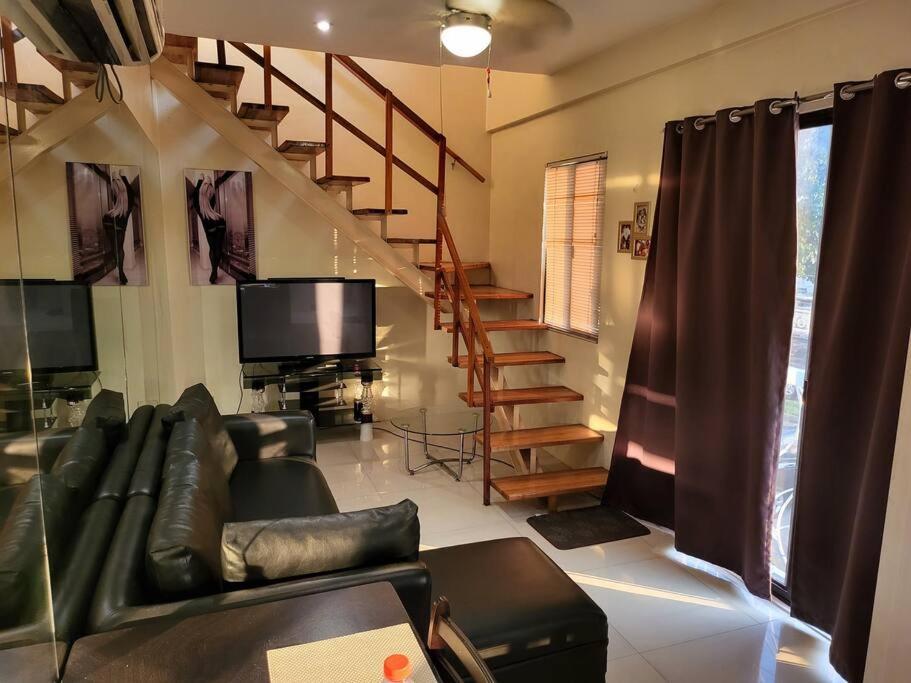 Resort-type, spacious 1 bedroom condo in Kandi. Angeles Exterior foto